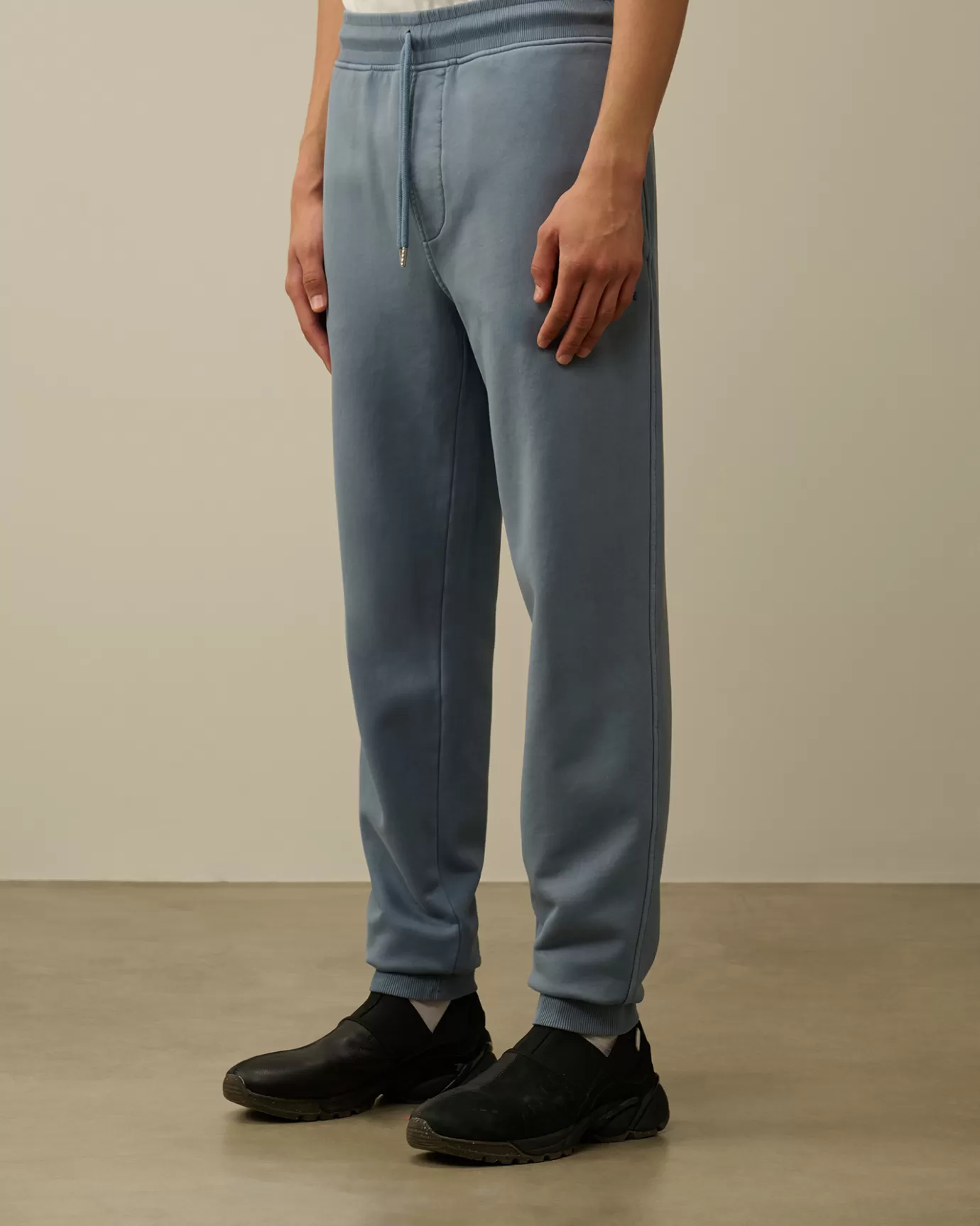 Brushed and Emerized Diagonal Fleece Cargo Sweatpants<C.P. Company Cheap