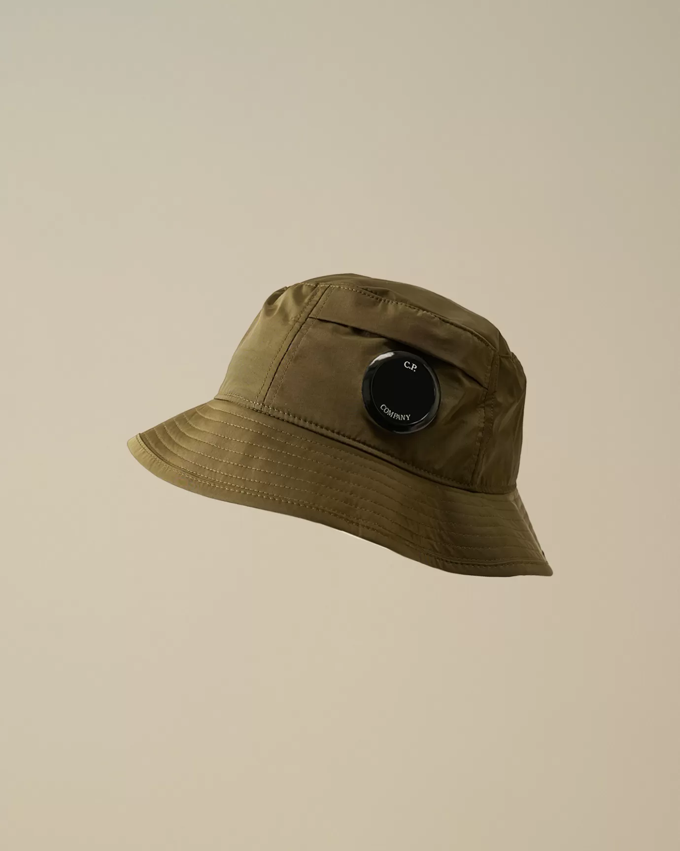 Chrome-R Bucket Hat<C.P. Company Hot