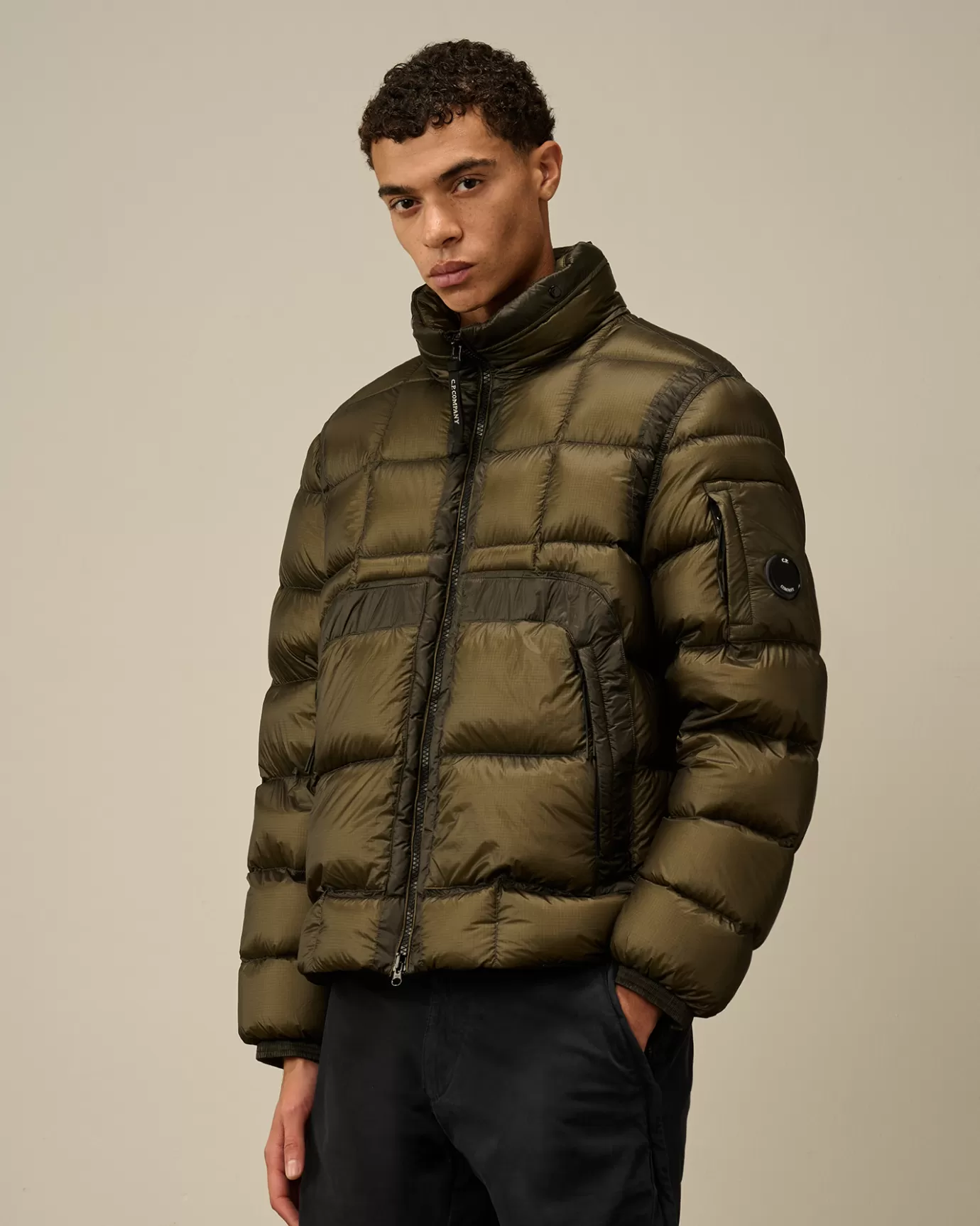 D.D. Shell Hooded Short Down Jacket<C.P. Company Best