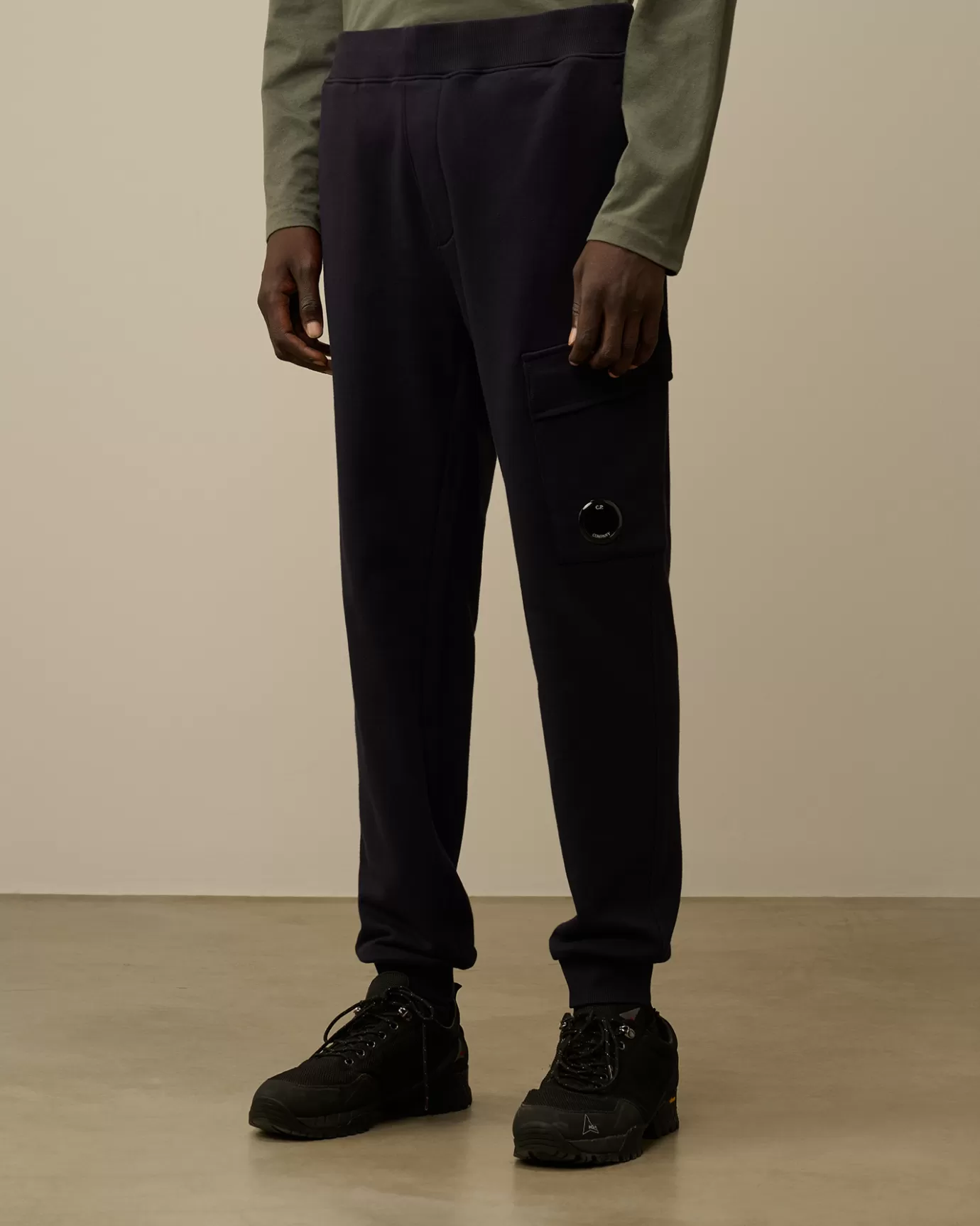 Diagonal Raised Fleece Cargo Sweatpants<C.P. Company Hot