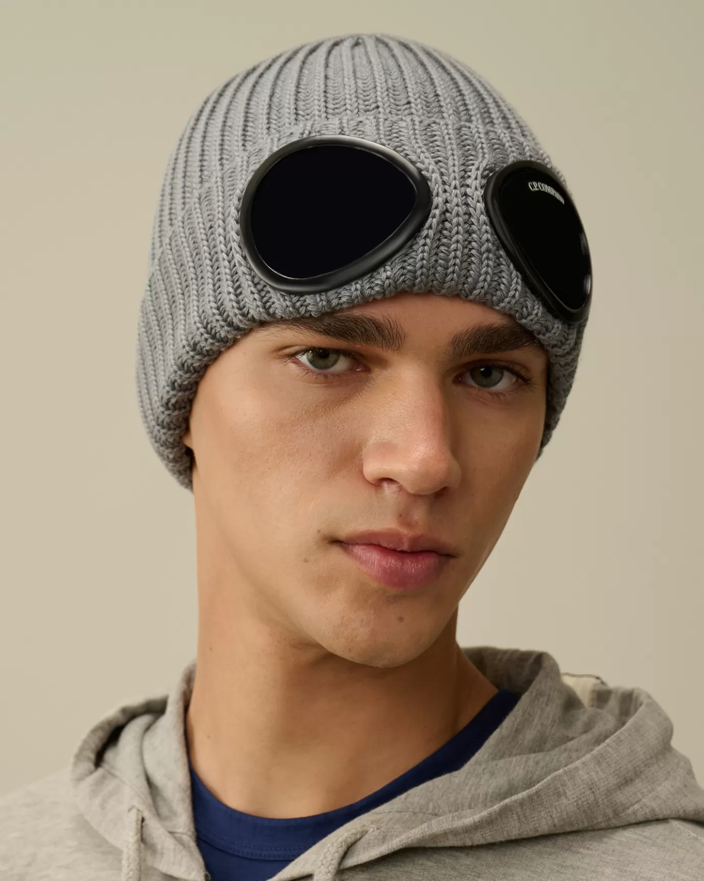 Extra Fine Merino Wool Goggle Beanie<C.P. Company Shop