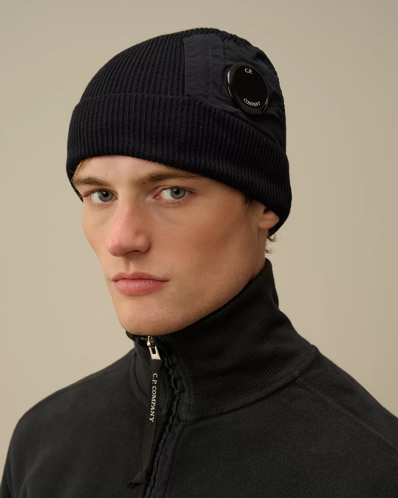 Extrafine Merino Wool Lens Beanie<C.P. Company Sale